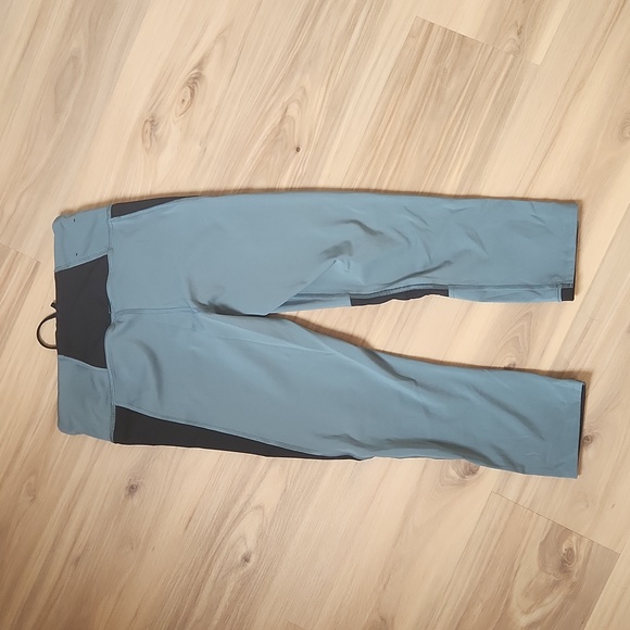 Under armour leggings - Picture 4 of 4